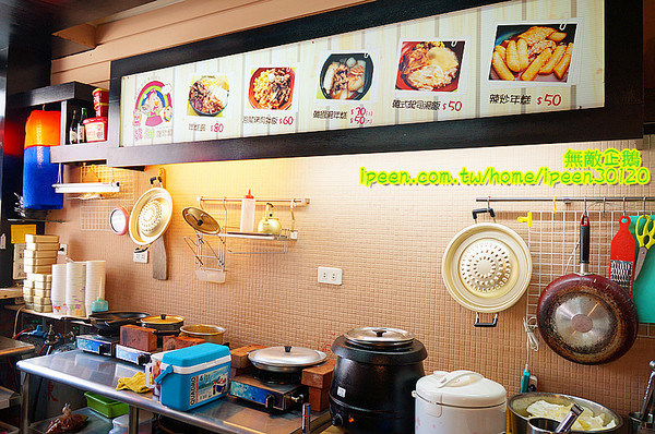 韓湘韓式餐廳(大灣店):【台南-永康區】銅板價x韓國手搖便當!! 大推韓國手搖便當.年糕鍋.辣炒年糕!~《韓湘韓式餐廳》