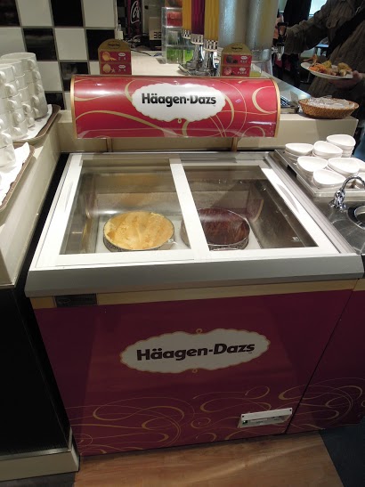 台北凱撒大飯店Checkers自助式餐廳:【台北車站】下午茶吃到飽‧凱撒飯店Checkers─聚會好去處‧超豐富美味多國自助料理‧融化人心的甜點之最~Come on, Let’s Go~(圖多+食記)