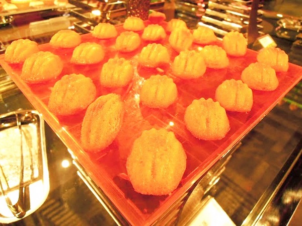 台北凱撒大飯店Checkers自助式餐廳:【台北車站】下午茶吃到飽‧凱撒飯店Checkers─聚會好去處‧超豐富美味多國自助料理‧融化人心的甜點之最~Come on, Let’s Go~(圖多+食記)