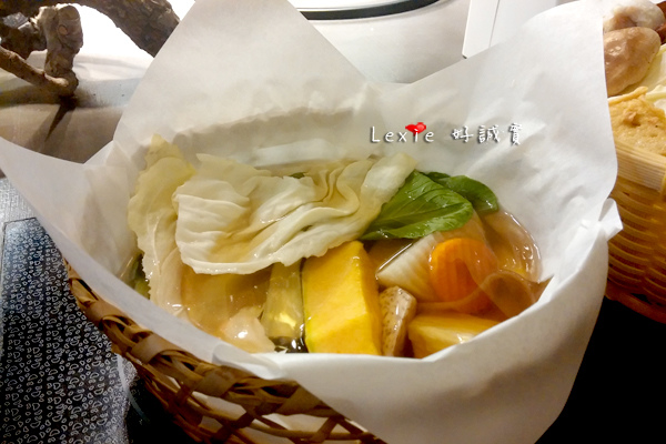 高雄五-紙火鍋6