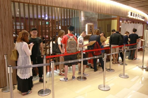 【排隊美食人氣餐廳】最受歡迎的豬排料理！到杏子必吃！-台北餐廳