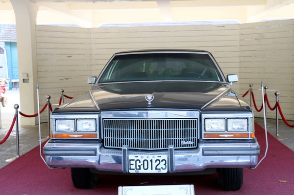 2015玫瑰花展：台北旅遊～士林官邸＊玫瑰花展（展期：2015/04/01~12）