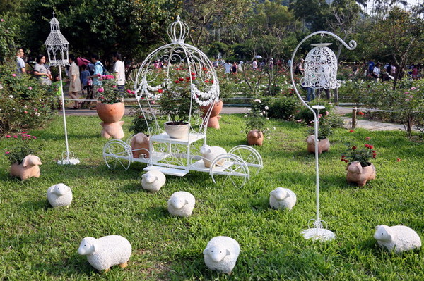 2015玫瑰花展：台北旅遊～士林官邸＊玫瑰花展（展期：2015/04/01~12）