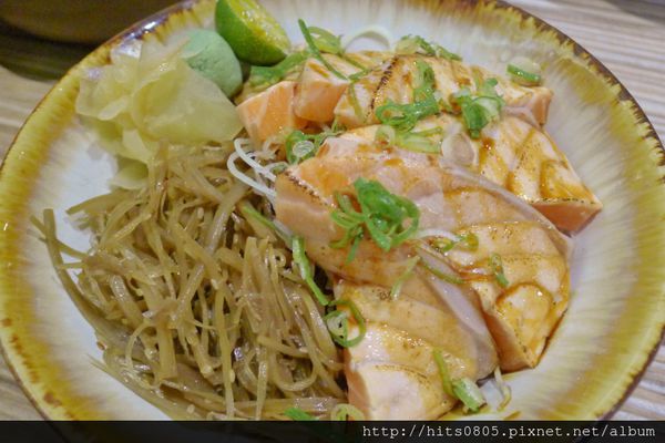 太春丼屋日式海鮮:口碑52-平價新鮮現做的美味.太春丼屋日式海鮮!