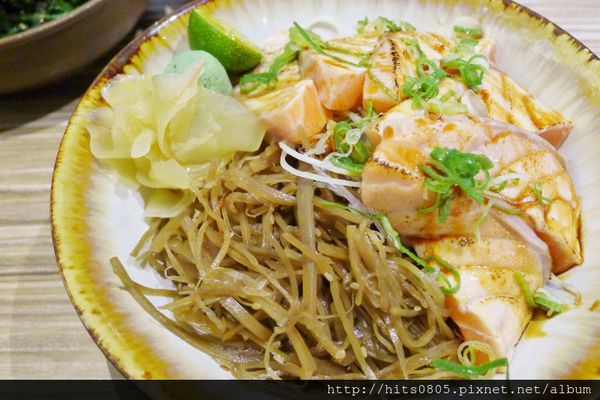 太春丼屋日式海鮮:口碑52-平價新鮮現做的美味.太春丼屋日式海鮮!