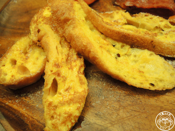 Find A Day找一頓Taipei Nu Brunch(莊敬店)：呷飽祙【台北信義･找一頓早午餐 Find a Day】創新黑炭吐司與和風蛋餅