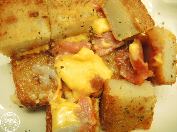 Find A Day找一頓Taipei Nu Brunch(莊敬店)：呷飽祙【台北信義･找一頓早午餐 Find a Day】創新黑炭吐司與和風蛋餅