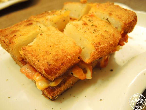 Find A Day找一頓Taipei Nu Brunch(莊敬店)：呷飽祙【台北信義･找一頓早午餐 Find a Day】創新黑炭吐司與和風蛋餅