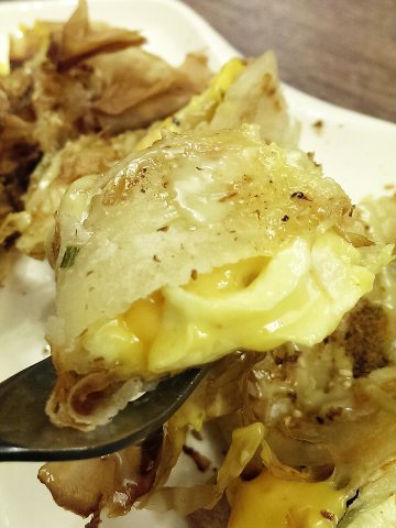 Find a Day找一頓：《信義區》Find a Day找一頓│裏外酥脆～薯餅歐姆蛋燒餅ღ×章魚燒和風起士煎餅