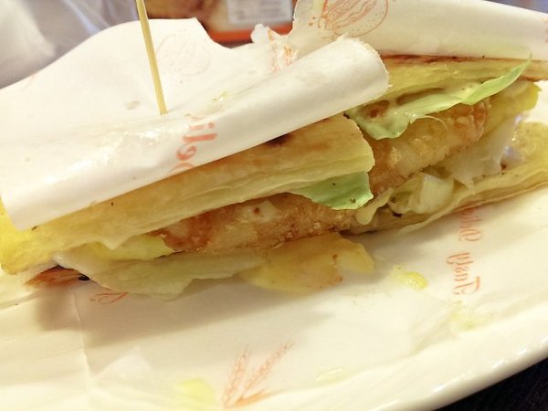 Find a Day找一頓：《信義區》Find a Day找一頓│裏外酥脆～薯餅歐姆蛋燒餅ღ×章魚燒和風起士煎餅