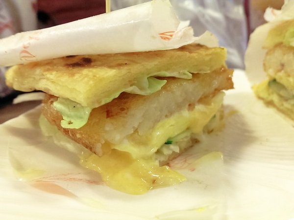 Find a Day找一頓：《信義區》Find a Day找一頓│裏外酥脆～薯餅歐姆蛋燒餅ღ×章魚燒和風起士煎餅