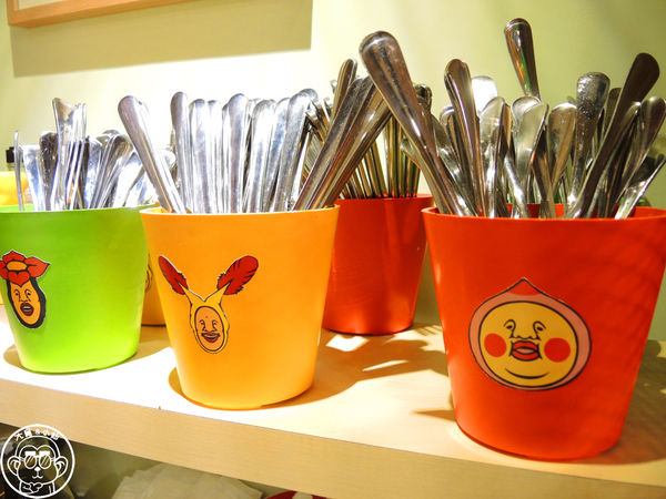 醜比頭的祕密花園：呷飽祙【台北大安･醜比頭的祕密花園】首間醜比頭主題餐廳盛大營運