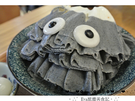 路地氷の怪物：【食記】oO。台中 西區 路地 冰的怪物  可愛又好拍的期間限定蜘蛛人~還有限量配件哦~。o○。