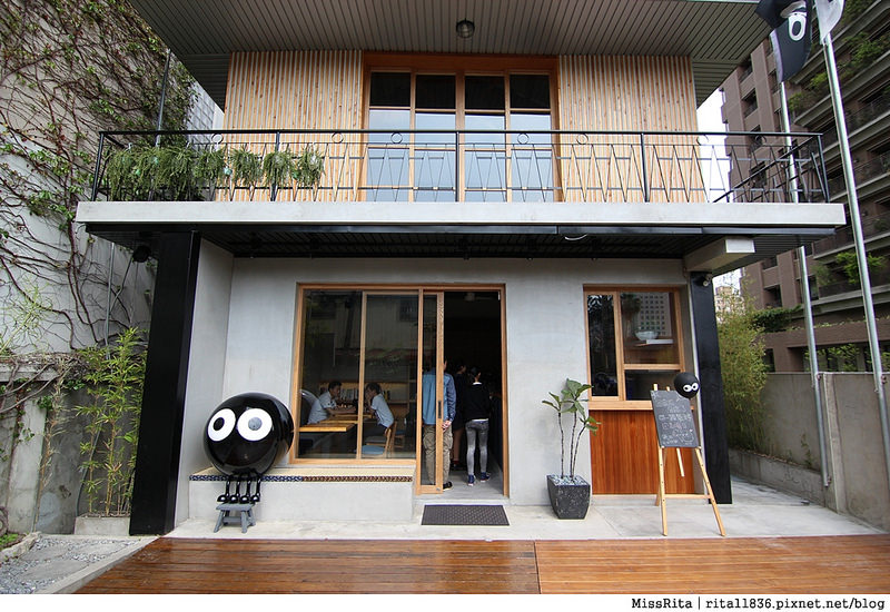 台中冰店 路地 冰之妖怪 眼睛冰淇淋 路地 氷の怪物31