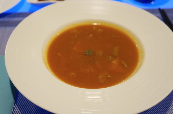 江雁塘新時尚鐵板燒：[體驗]台北 捷運中山國小站 江雁塘新時尚鐵板燒~海陸雙饗無菜單鐵板美味料理