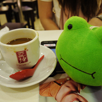 前往 東蛙 DongWa 的 styleMe 個人頁