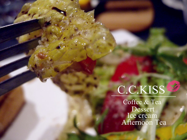 C.C.KISS Coffee&Cake：[台北市] 試吃  C.C.KISS Coffee&Cake  下午茶 姐妹聊天好去處~ 主打自己搭配冰棒配料!!