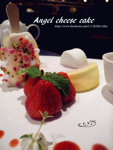 C.C.KISS Coffee&Cake：[台北市] 試吃  C.C.KISS Coffee&Cake  下午茶 姐妹聊天好去處~ 主打自己搭配冰棒配料!!