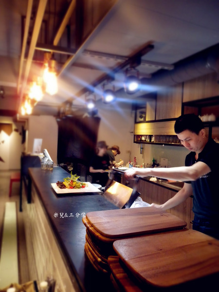 C.C.KISS Coffee&Cake：[台北市] 試吃  C.C.KISS Coffee&Cake  下午茶 姐妹聊天好去處~ 主打自己搭配冰棒配料!!