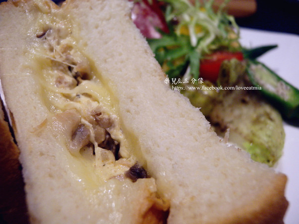 C.C.KISS Coffee&Cake：[台北市] 試吃  C.C.KISS Coffee&Cake  下午茶 姐妹聊天好去處~ 主打自己搭配冰棒配料!!