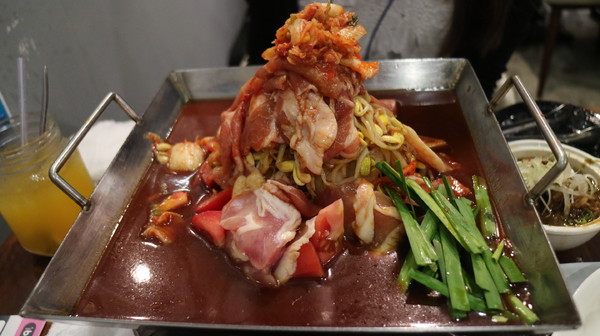 金太郎　ちりとり鍋　平盆鍋：【台北美食】金太郎ちりとり鍋平盆鍋，日式的韓食料理