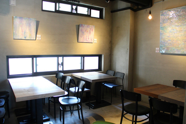 是吉咖啡：[台南]321藝術巷附近早午餐 是吉咖啡