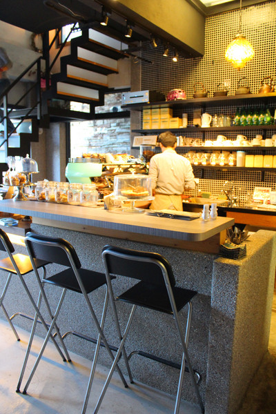 是吉咖啡：[台南]321藝術巷附近早午餐 是吉咖啡