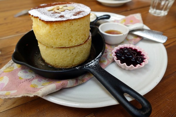 是吉咖啡:(胖樺食記)隱身老宅特色咖啡廳「是吉咖啡Cafe ichi」/台南北區公園路/鄰近321巷藝術聚落/不收一成服務費