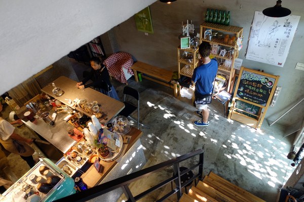 是吉咖啡:(胖樺食記)隱身老宅特色咖啡廳「是吉咖啡Cafe ichi」/台南北區公園路/鄰近321巷藝術聚落/不收一成服務費