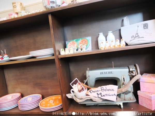 安堤瓜咖啡:【美食特搜。屏東市】安堤瓜咖啡 Antigua Cafe。貴婦般華麗下午茶甜點 復古風療癒新感受