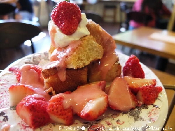 安堤瓜咖啡:【美食特搜。屏東市】安堤瓜咖啡 Antigua Cafe。貴婦般華麗下午茶甜點 復古風療癒新感受