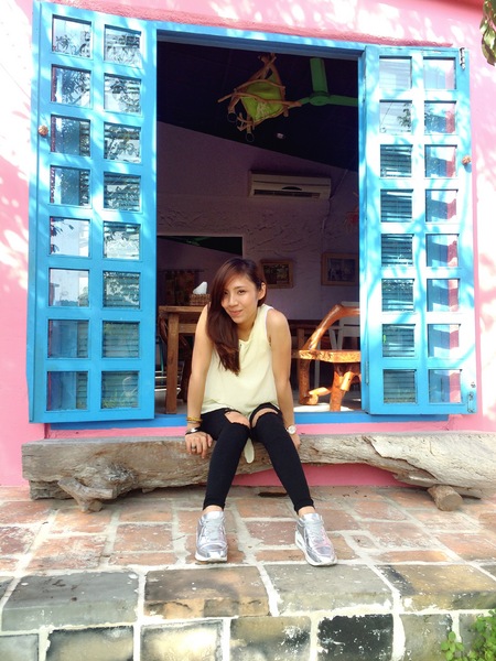 Luau ・ Pizza 柴寮披薩：新竹香山「Luau・Pizza」 柴寮披薩＠學區山林中邊吃邊渡假