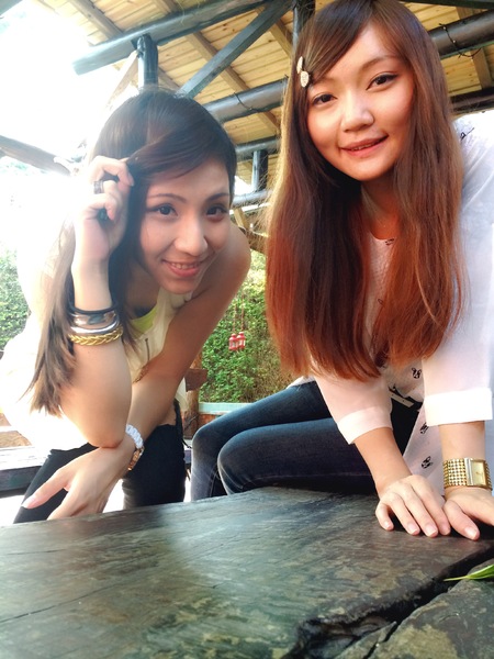 Luau ・ Pizza 柴寮披薩：新竹香山「Luau・Pizza」 柴寮披薩＠學區山林中邊吃邊渡假