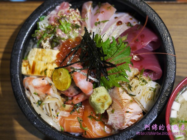 一畝田日式手作料理：桃園市桃園區 [一畝田手作日式料理] 圍繞四季櫻品嚐日式浪漫