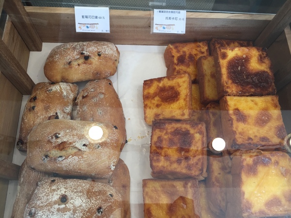 波波廚房：美食三合一讓你一次滿足-[墾丁/恆春]迷路餐桌計畫波波廚房+沃土義式冰淇淋+JR自然麵包舖