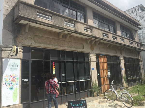 波波廚房：美食三合一讓你一次滿足-[墾丁/恆春]迷路餐桌計畫波波廚房+沃土義式冰淇淋+JR自然麵包舖