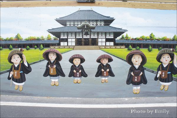 仁武後安村彩繪：╠高雄。遊記╣超夯卡通電影版彩繪吸睛度破表~☆【仁武後安彩繪 村】冰雪奇緣、變形金剛、逗逗蟲、小公主蘇菲亞、姆姆抱抱、馴龍高手、、等,走入卡頻道中,小朋友快樂遊!