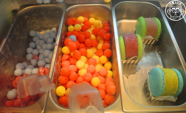 Mini Melts 粒粒冰淇淋:呷飽祙【台北萬華・Mini Melts粒粒冰淇淋】全世界最小的冰淇淋