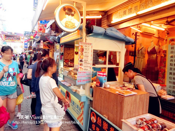熱樂煎爆漿乳酪三明治:【台南食記-中西區】五星主廚快餐車前進台南國華街!限時限量六日才有!!雙乳酪爆漿古巴三明治起司控不可錯過『熱樂煎爆漿乳酪三明治LULU.JOHN』@跟著Yumi尤美美動吃動吃(用餐日期:2014年6月27日)