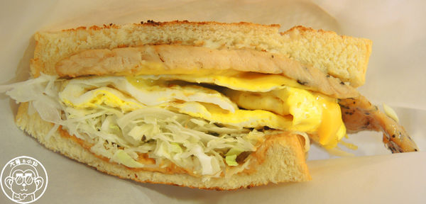 弗列斯 Fresh House：呷飽祙【台北大安･弗列斯 Fresh House】24小時營業的炭烤吐司