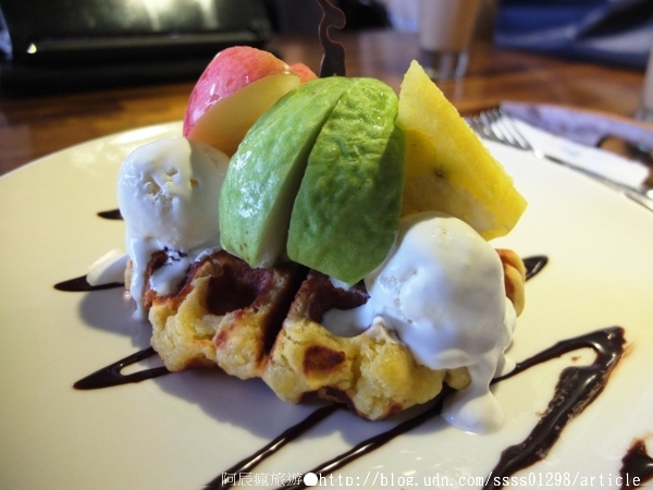 卡菲 小食光 咖啡館:【美食特搜。屏東市】卡菲小食光咖啡館(屏東中正店)。啟動週末放肆慵懶模式 補充活力的小時光