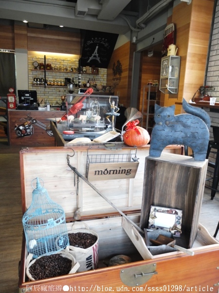 卡菲 小食光 咖啡館:【美食特搜。屏東市】卡菲小食光咖啡館(屏東中正店)。啟動週末放肆慵懶模式 補充活力的小時光