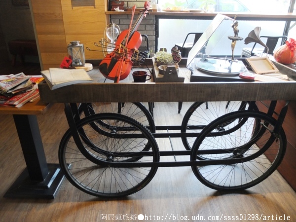 卡菲 小食光 咖啡館:【美食特搜。屏東市】卡菲小食光咖啡館(屏東中正店)。啟動週末放肆慵懶模式 補充活力的小時光