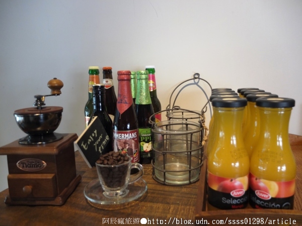 卡菲 小食光 咖啡館:【美食特搜。屏東市】卡菲小食光咖啡館(屏東中正店)。啟動週末放肆慵懶模式 補充活力的小時光