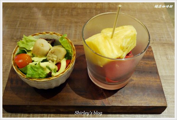 儲房咖啡館:松江南京站‧儲房咖啡館