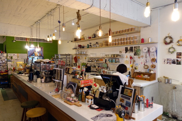 儲房咖啡館:(胖樺食記)松江南京站推薦餐廳「儲房咖啡館」,文青風格餐點美味/不限時/WIFI/熱沙拉/下午茶/乾燥花/安靜