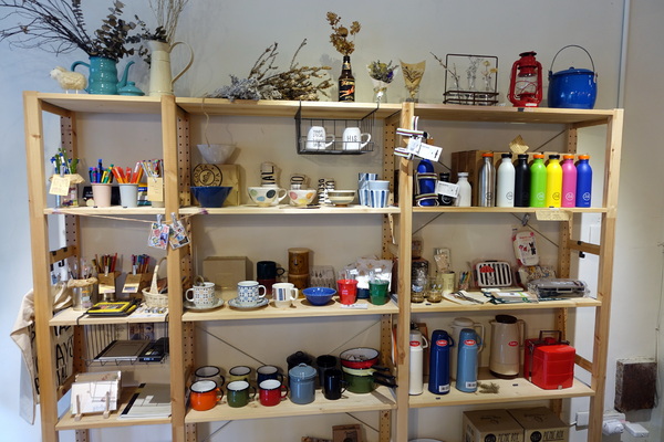 儲房咖啡館:(胖樺食記)松江南京站推薦餐廳「儲房咖啡館」,文青風格餐點美味/不限時/WIFI/熱沙拉/下午茶/乾燥花/安靜