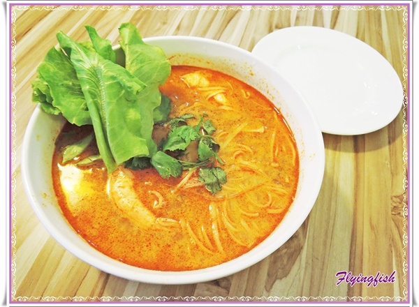 東央貢。泰食堂:✜ 價格討喜、無論單人或多人皆適宜滴泰國平民美食 - 「東央貢。泰食堂」٩(๑❛ᴗ❛๑)۶