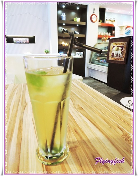 東央貢。泰食堂:✜ 價格討喜、無論單人或多人皆適宜滴泰國平民美食 - 「東央貢。泰食堂」٩(๑❛ᴗ❛๑)۶