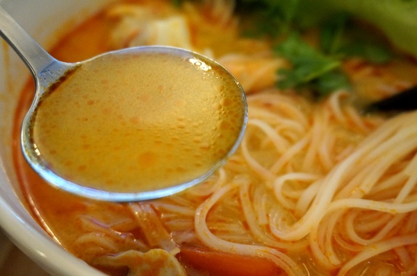 東央貢。泰食堂:行天宮 - 東央貢 : 道地泰國味